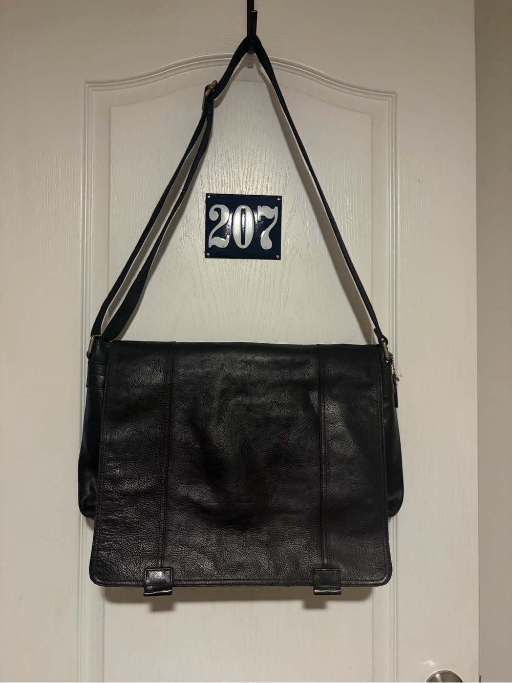 Y2K 90’s Vintage Fossil Black Leather Messenger Bag Laptop Crossbody Flap Bag